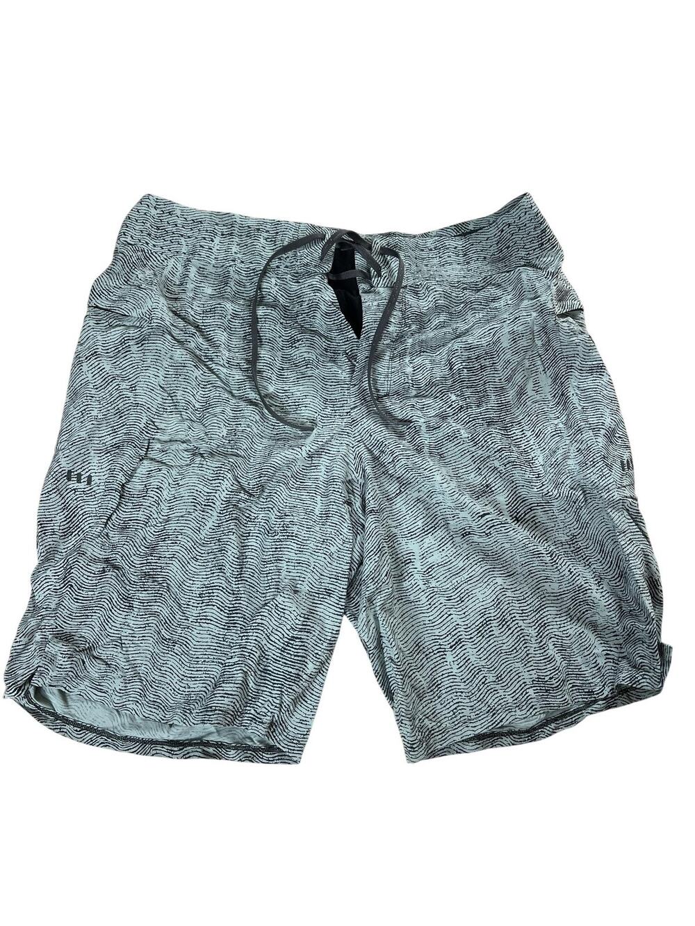 Lululemon Shorts Mens 33 Green Bermuda Microfiber Drawstring Elastic Pockets